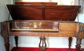 1832 Clementi Square piano